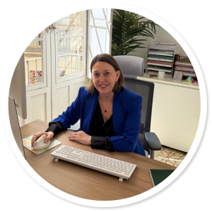 Aihnoa Pérez Roca, abogada de Málaga experta en derecho laboral.